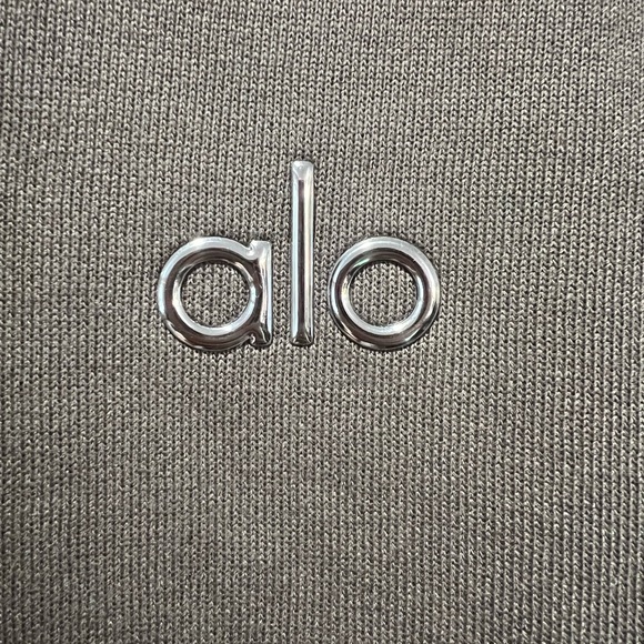 ALO Accolade Zip-Up Hoodie in Olive tree - Picture 3 of 7